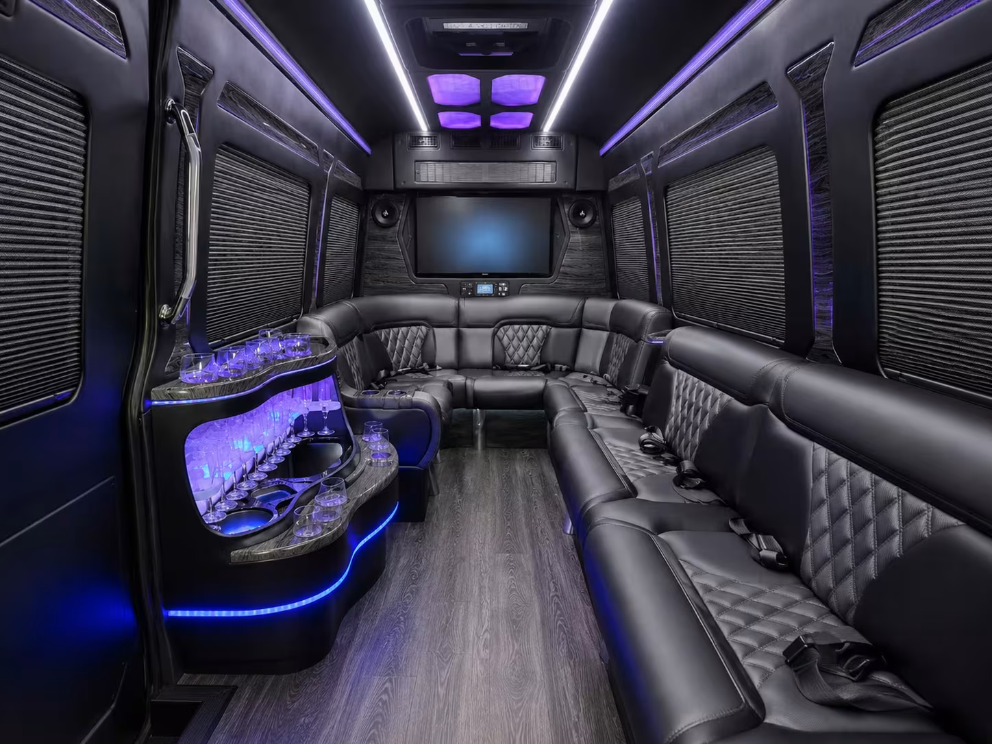 construction and worksite shuttle transportation serving clifton