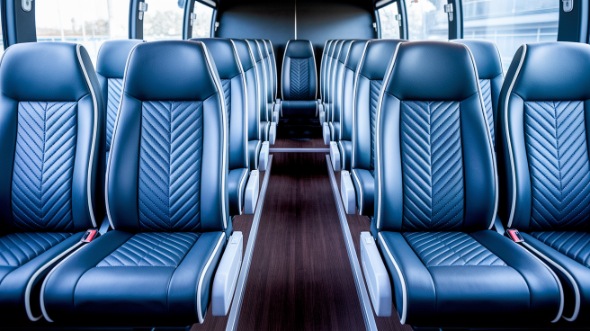 clifton 25 passenger minibus rental