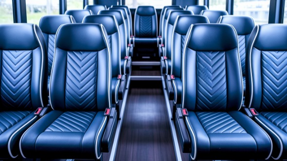 clifton 30 passenger minibus rental